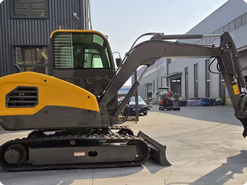 GW35 Mini Excavator (3.5T Flagship) image 1